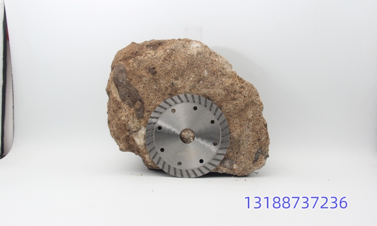 Circular saw blade product